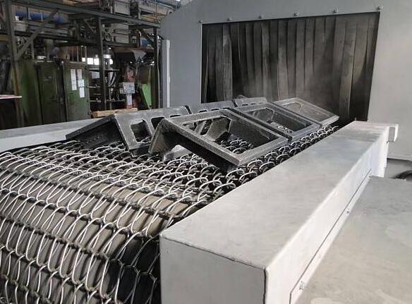 網帶式拋丸除銹機-網帶式除氧化皮機-環保型